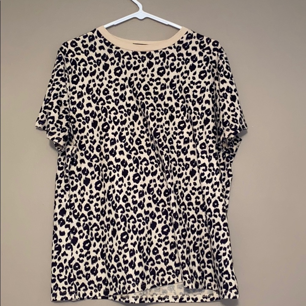 Blooming Jelly Leopard Print T-Shirt